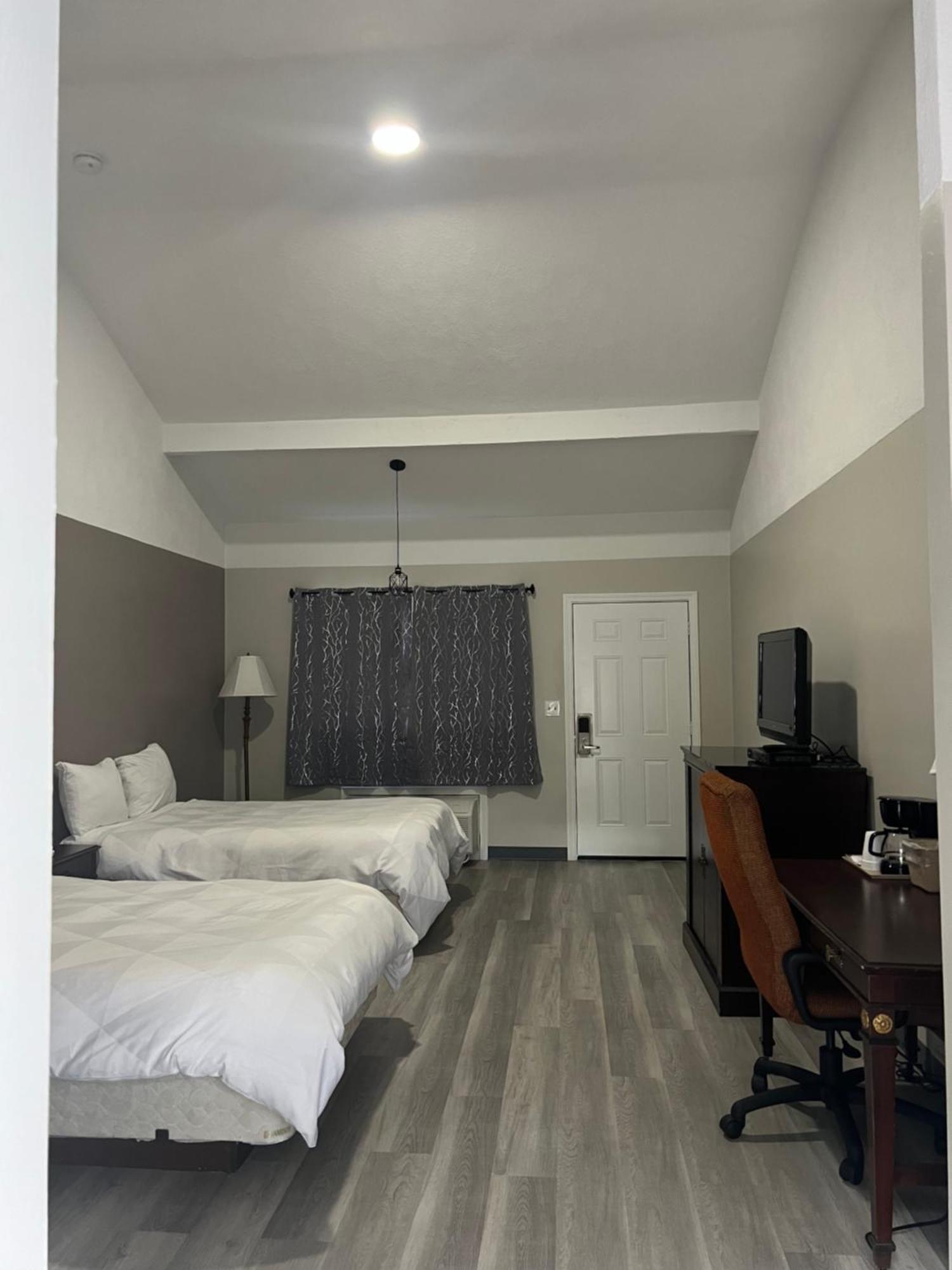 Captain'S Lodge Motel Gloucester Εξωτερικό φωτογραφία